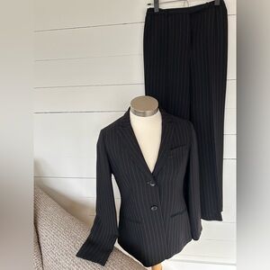 Ann Taylor Black Pinstripe Two-Piece Suit Jacket & Pants size 2p.